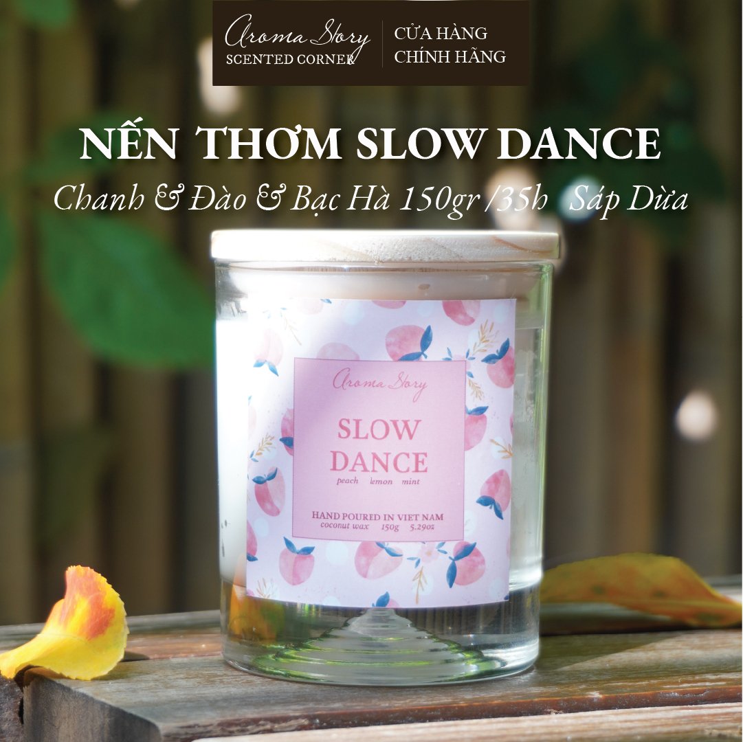 Nến Thơm Light Up The Dark Aroma Story Hương Tự Nhiên Cao Cấp Cốc Thuỷ Tinh Cozy Blanket Nhiều Hương Size 150g